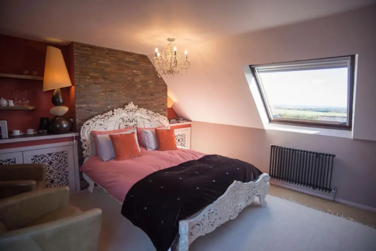 Birdsong Cottage B&B