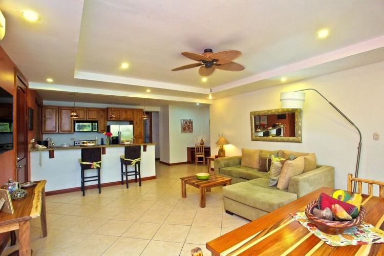 Montecarlo 13 - 2 Br Condo