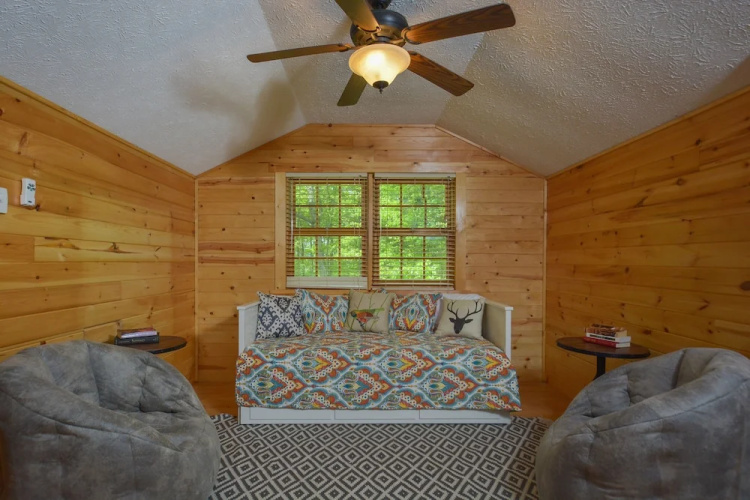 Grey Wolf 3 Bedroom House