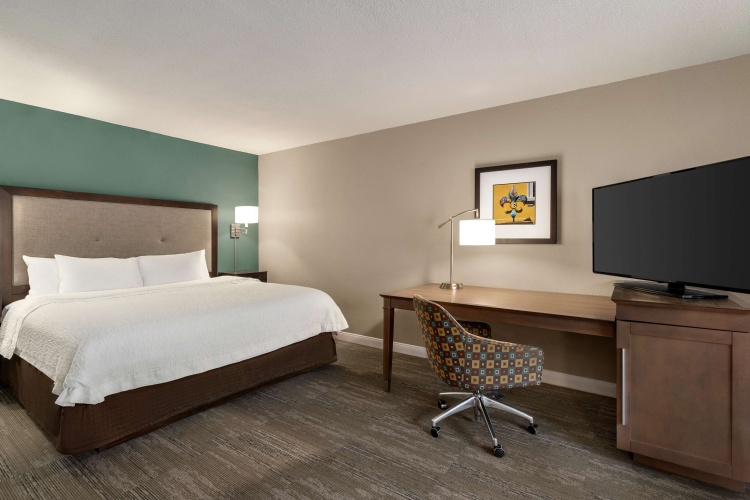 Hampton Inn New Orleans-St. Charles Ave./Garden District photo 6