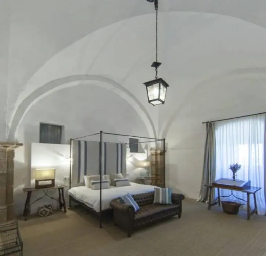 Suite with view