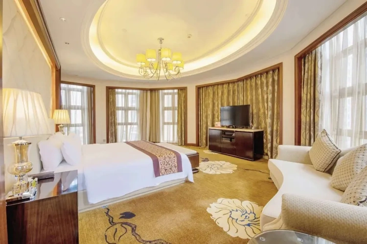 Deluxe Double Suite with garden view