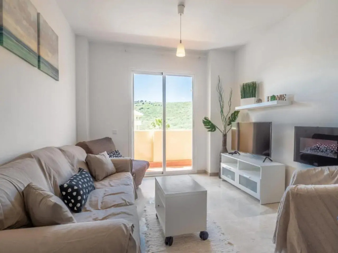 2263-Beautiful apt close from beach