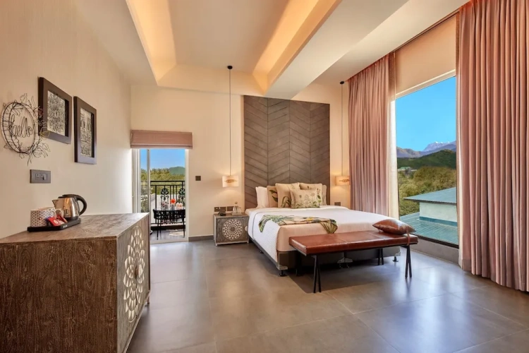 Double Suite with balcony and with mountain view