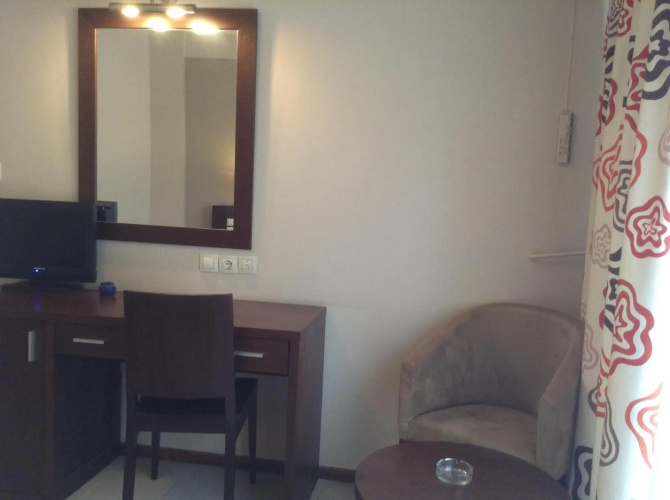 Electra Hotel