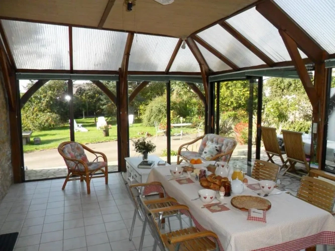 2 Bedrooms Cottage
