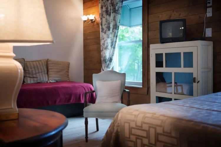 Double Suite