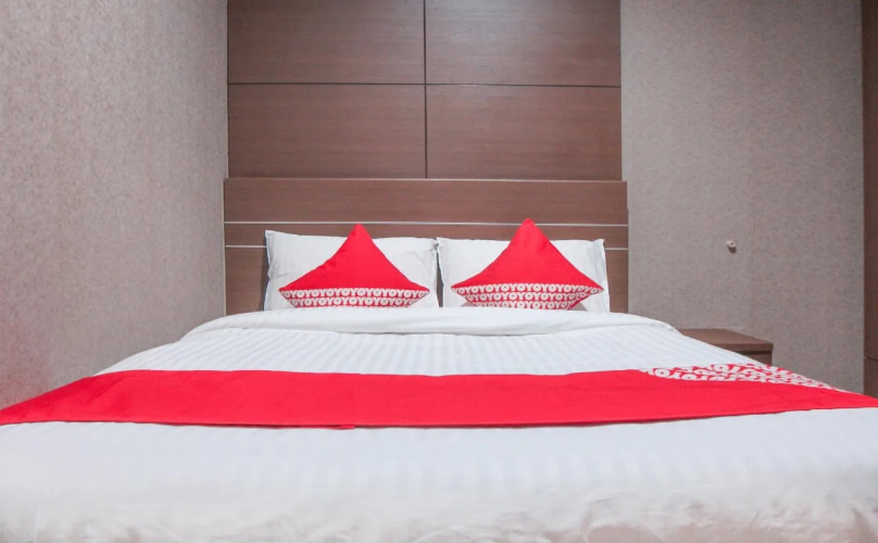 OYO 383 Env Residence