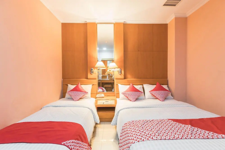 OYO 671 Hotel Capitol