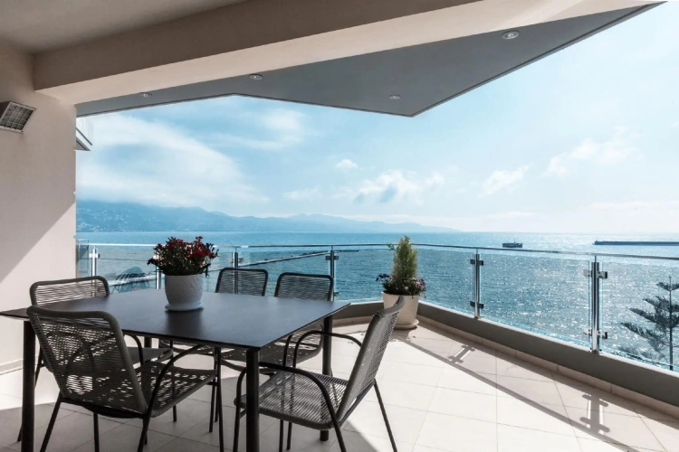 3 Bedrooms Executive Double Suite