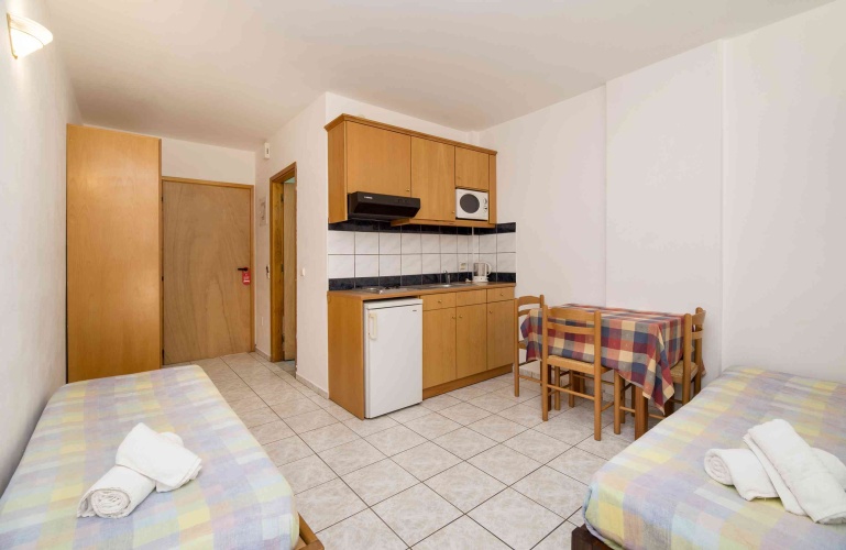 Horizon Beach Hotel photo 41