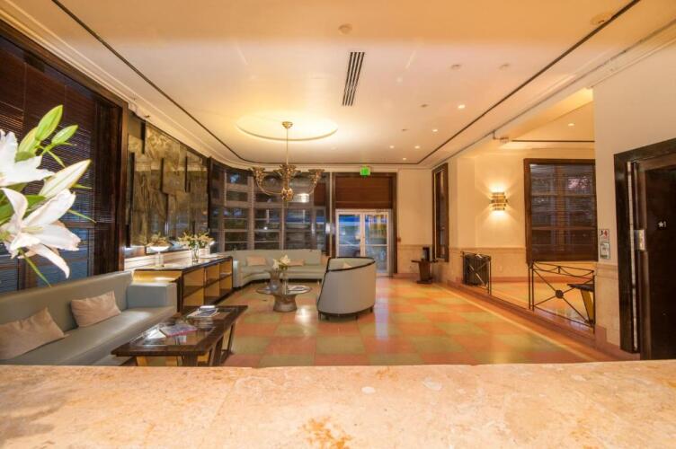Greenview Hotel