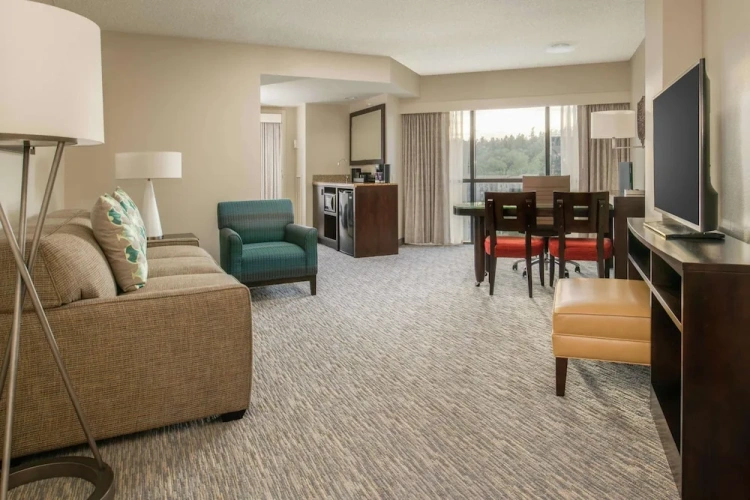 2 Bedrooms Executive Double Suite