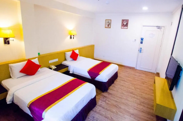 Grand Eastern Hotel