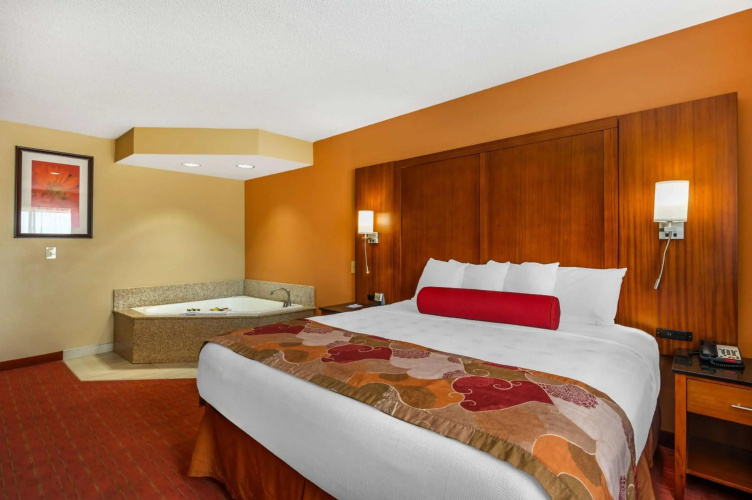 Best Western Plus Georgetown Corporate Center Hotel