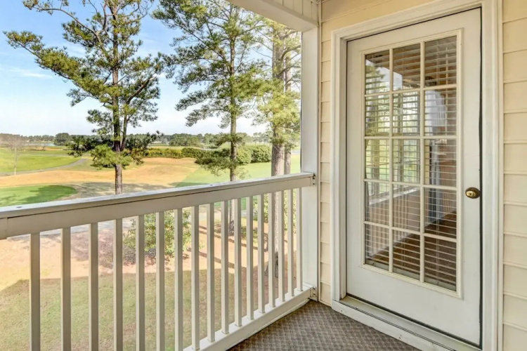 Myrtle Beach Beach Golf Villa w/ Community Pool!