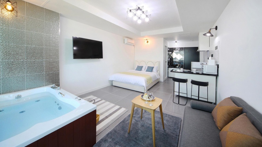 Guest rooms