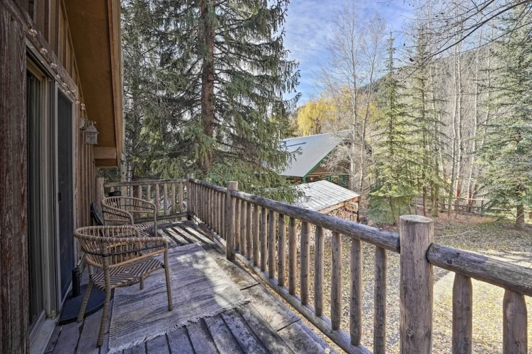 1 Bedroom Cottage with balcony