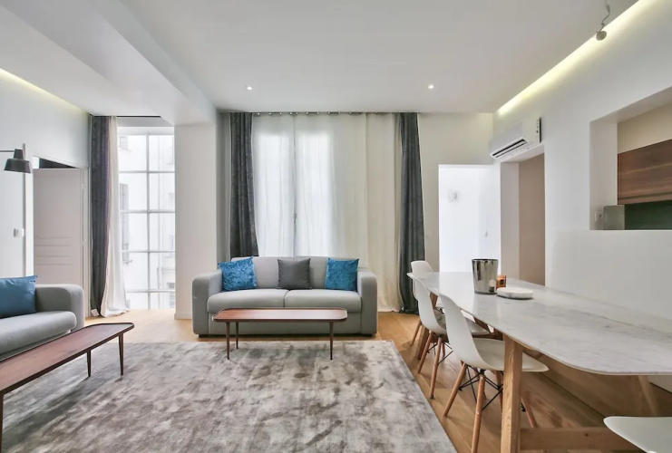 69 - Authentic Parisian Home