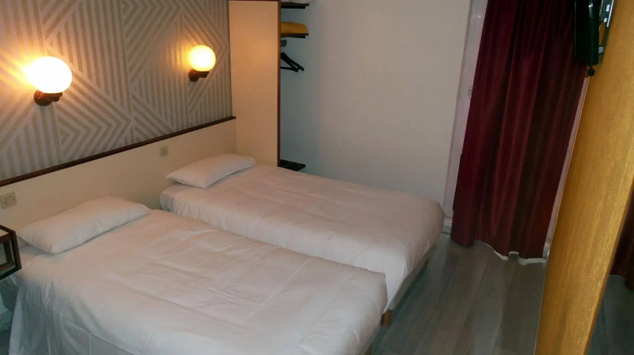 Hotel Crocus Caen Memorial