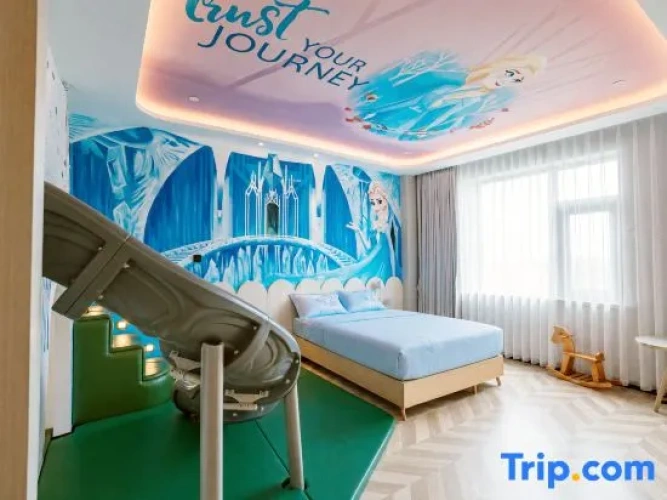 Family Suite with garden view