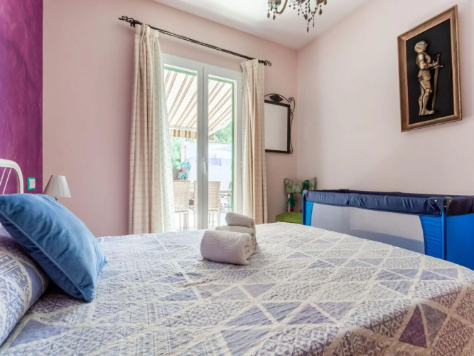 Villa in Tolleric With Private Pool