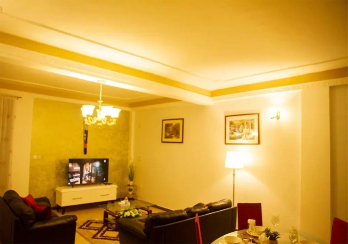 2 Bedrooms Apartment