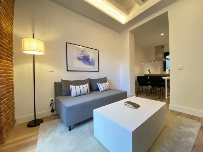 w Majestic 2BR at Palacio Real