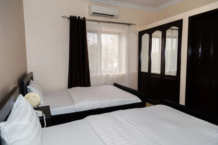 Brubru Lodge