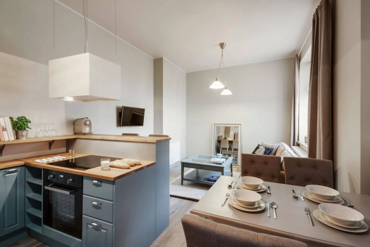 Too-good Apartments