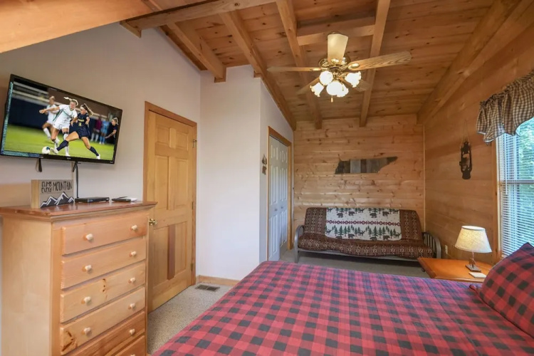 A Place In Time by Heritage Cabin Rentals