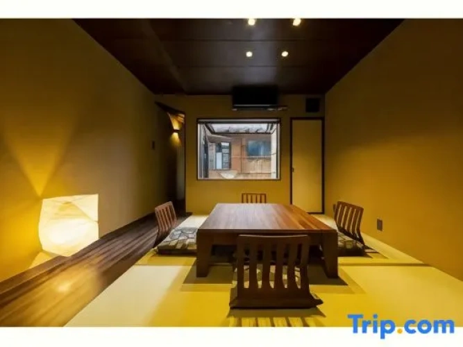 Standard room with city view