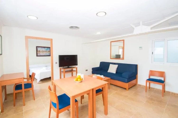 2 Bedrooms Double Apartment with balcony