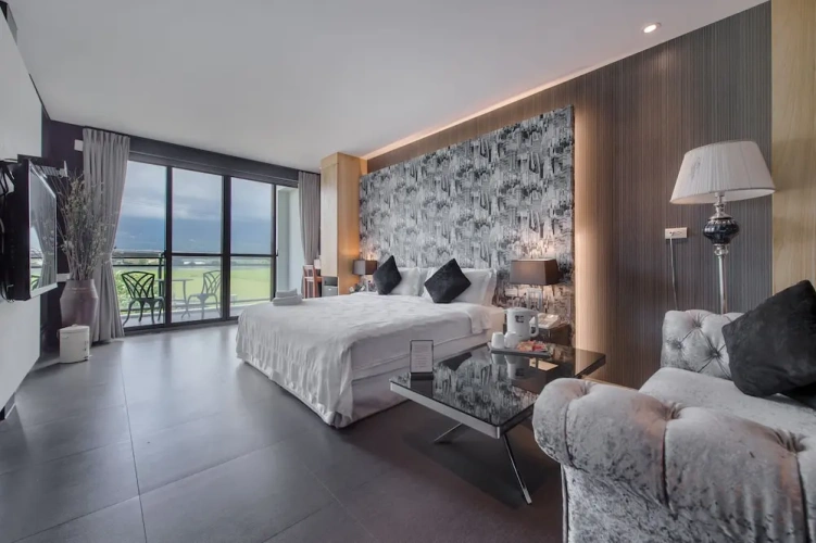 Standard Double room with balcony and with garden view