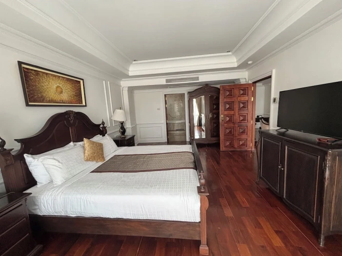 1 Bedroom Deluxe Suite