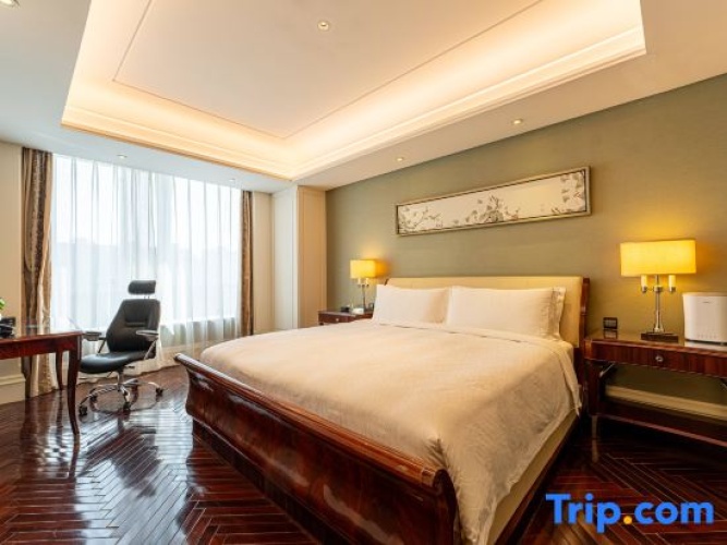 3 Bedrooms Suite