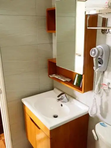 Kim-Sharp Homestay