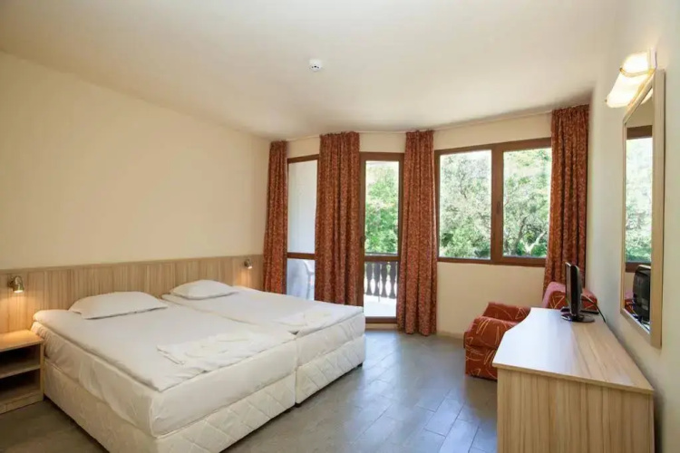 Bisser Hotel