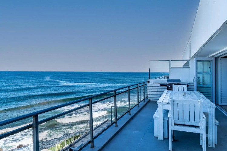 Beach front penthouse apartment