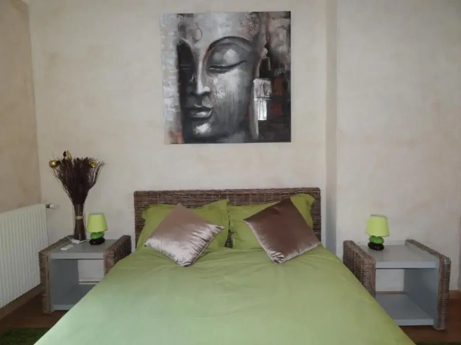 2 Bedrooms Cottage