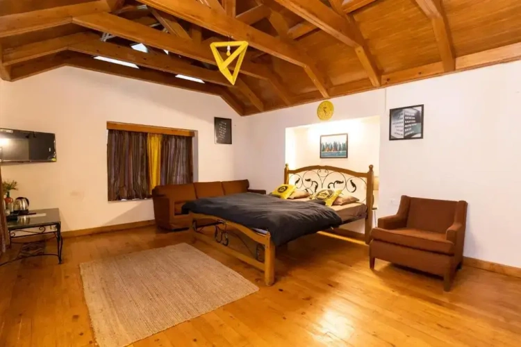 Deluxe Quadruple room