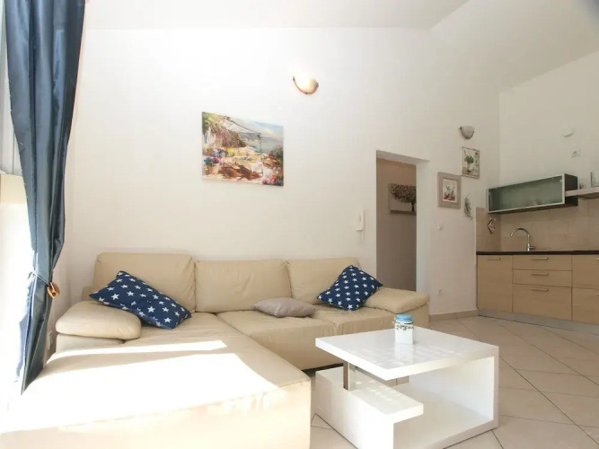 Apartment 1970