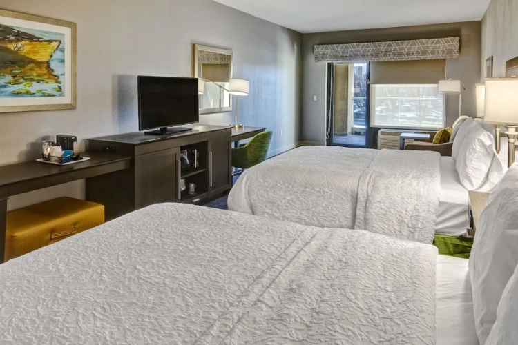 Standard room with balcony
