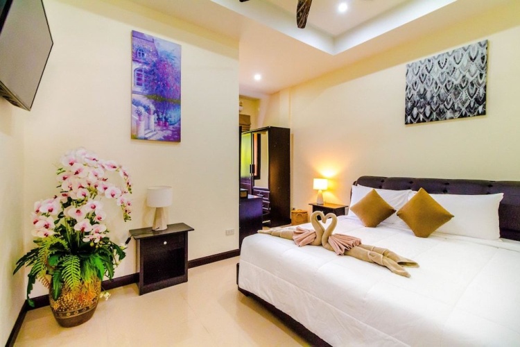 Guest rooms