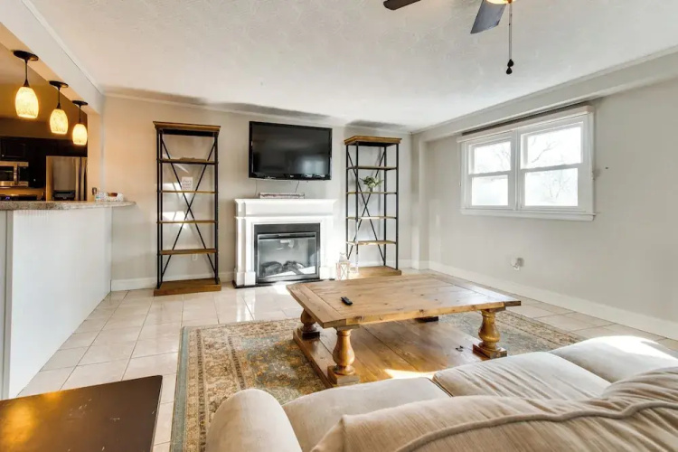 Updated Robinson Vacation Rental w/ Fireplace!
