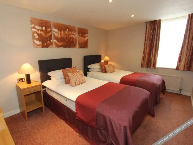 Nanhoron Arms Hotel