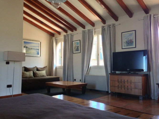 Hotel Genovese