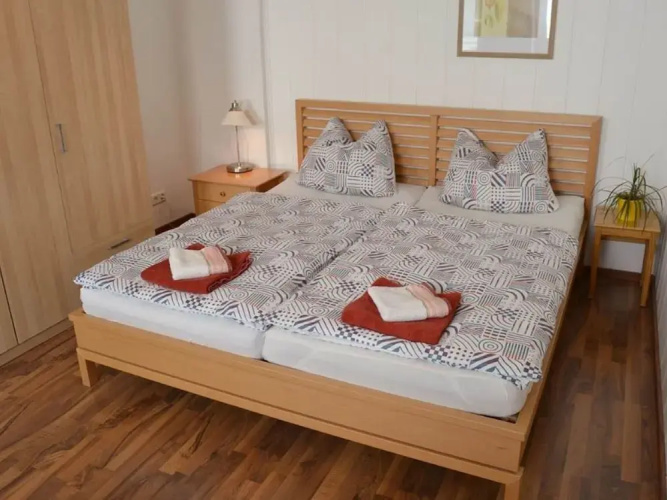Simplistic Apartment in Suhl near Forest