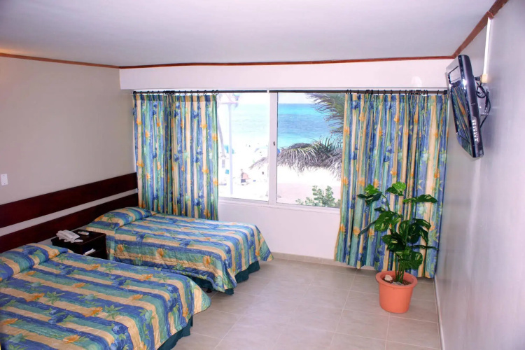 Hotel Portobelo beach