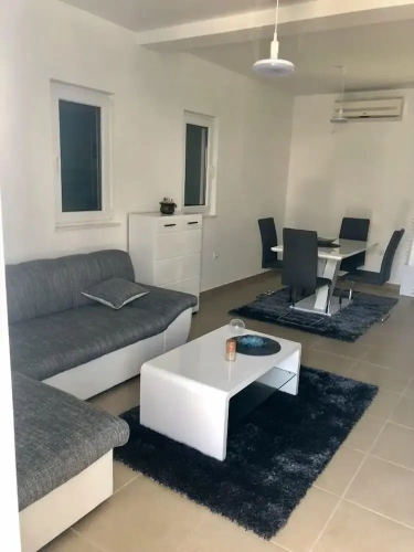 1 Bedroom Apartment with sea view